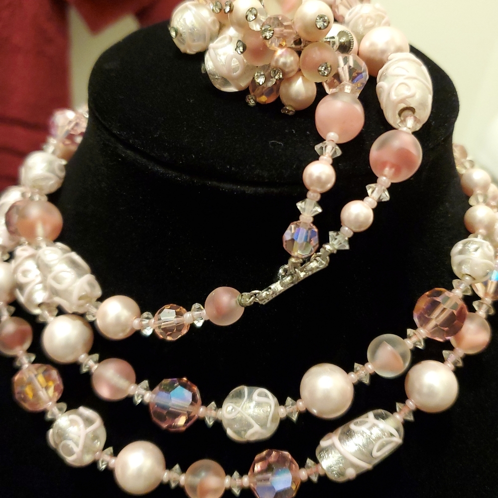 VENDOME WEDDING CAKE NECKLACE BRACELET EARRINGS SET PINK NWOT RARE FIND